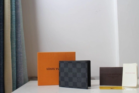 WIS WALLET AMERIGO LOUIS VUITTON 1224